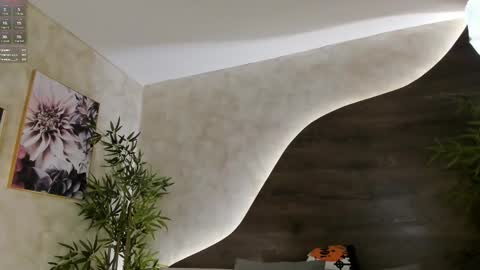 mia_lacy online show from October 2025 08:20:02 PM