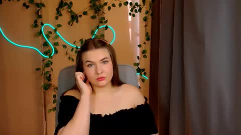 Snapshot of mia_lemm chatting on April 2026 07:12:02 AM mia_lemm online show from April 2026 07:12:02 AM