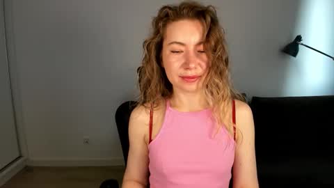 Mia online show from February 2026 08:02:02 AM