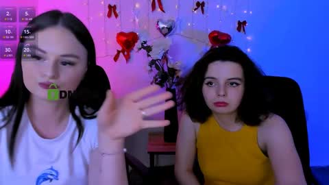 mia_mooon_ online show from May 2026 08:54:02 AM