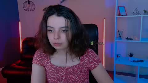 mia_mooon_ online show from May 2026 08:22:01 AM