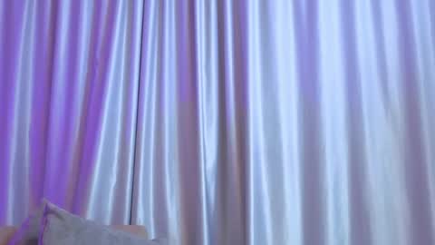 Snapshot of mia_naive chatting on April 2026 11:34:01 AM Mia online show from April 2026 11:34:01 AM