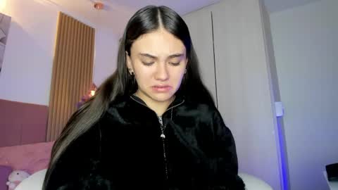 Snapshot of mia_nevaeh chatting on April 2026 07:58:01 PM Mia Nevaeh - follow me online show from April 2026 07:58:01 PM