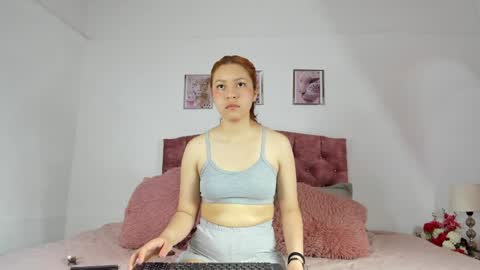 mia_nova5 online show from May 2026 12:13:02 PM