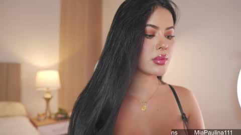 Instagram Nelyiramirez online show from March 2026 04:07:02 AM