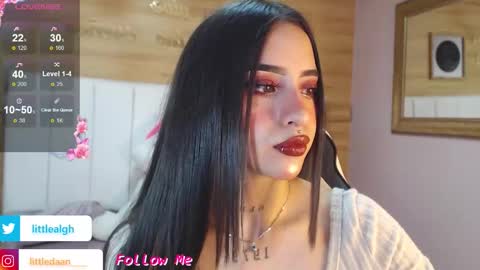 Snapshot of mia_ponce_a chatting on November 2025 01:33:02 PM MIA online show from November 2025 01:33:02 PM