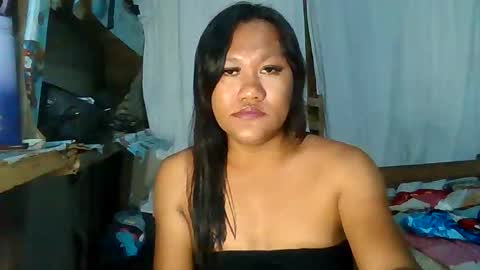 Snapshot of mia_revita chatting on May 2026 12:57:01 PM mia_revita online show from May 2026 12:57:01 PM