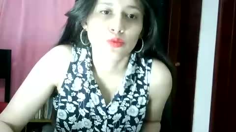 mia_robeerts online show from September 2025 08:09:01 PM