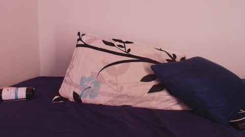 Mia Roush online show from January 2026 05:27:02 PM