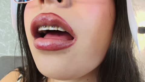 Mia Roux online show from January 2025 10:01:01 PM