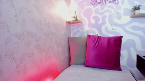 Mia . online show from March 2026 12:16:01 PM