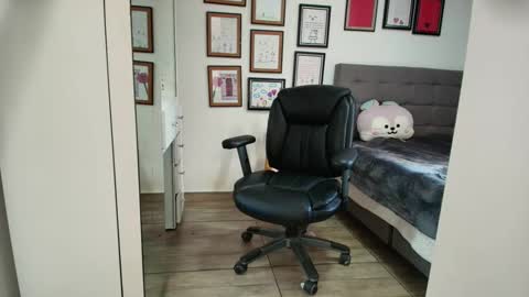 Snapshot of mia_sepulveda chatting on May 2026 03:29:01 PM Mia Sepulveda online show from May 2026 03:29:01 PM