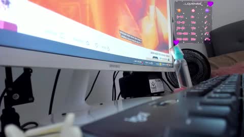 Snapshot of mia_sinsey chatting on March 2026 03:37:02 PM Miia online show from March 2026 03:37:02 PM