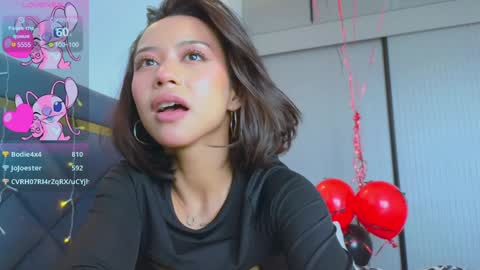 Mia online show from January 2025 10:16:02 AM