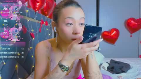 Mia online show from February 2025 12:37:01 PM