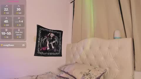 Mia Sky online show from September 2025 01:55:02 AM