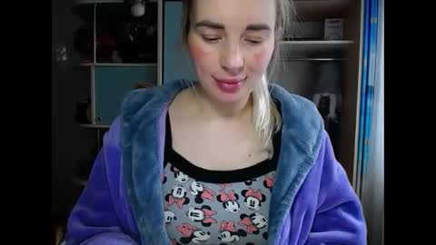 Snapshot of mia_sunnyy chatting on February 2026 11:07:01 AM Mia. online show from February 2026 11:07:01 AM