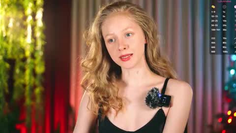 Mia online show from January 2026 06:54:01 PM