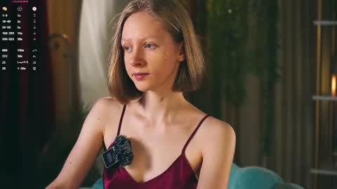 Snapshot of mia_vebes chatting on June 2026 12:04:02 PM Mia online show from June 2026 12:04:02 PM