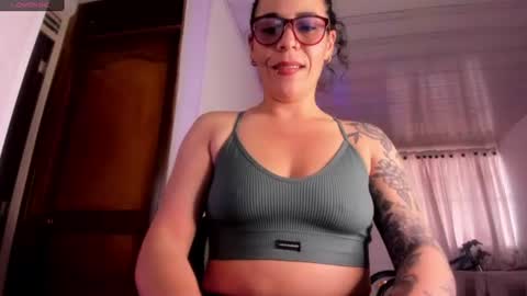 Snapshot of mia_velvet1 chatting on June 2026 07:14:01 PM MIA online show from June 2026 07:14:01 PM