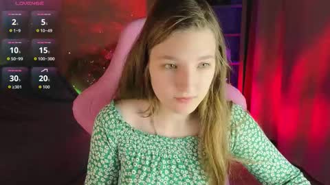 Snapshot of mia_weawer chatting on January 2026 10:20:02 AM Mia online show from January 2026 10:20:02 AM