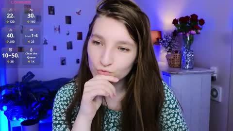 Snapshot of mia_weawer chatting on February 2026 10:40:02 AM Mia online show from February 2026 10:40:02 AM