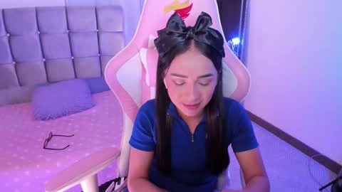 Snapshot of miaa_06 chatting on September 2025 02:57:02 AM mia  nicolle online show from September 2025 02:57:02 AM