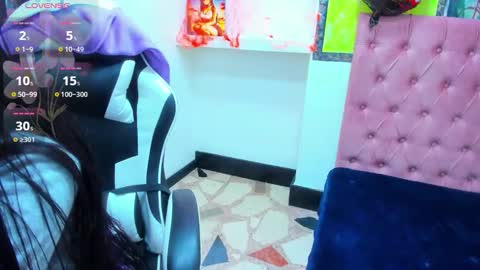       online show from October 2025 05:25:02 PM