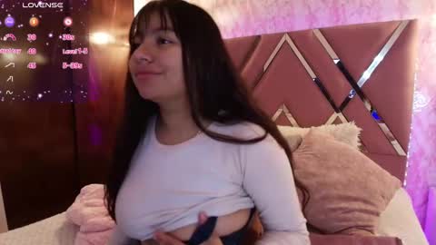 Snapshot of miaa_smiith1 chatting on February 2025 12:05:02 PM miaa_smiith1 online show from February 2025 12:05:02 PM