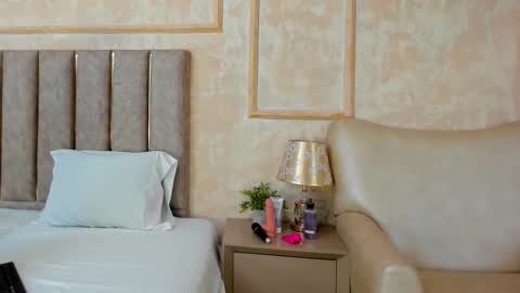 Miaasummer online show from March 2026 11:27:01 AM