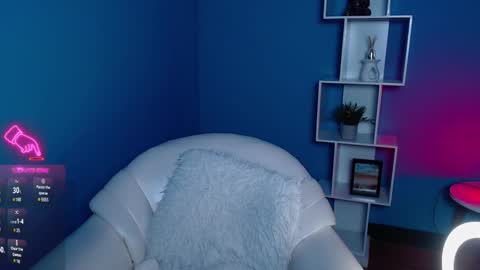 Andrea online show from December 2024 03:39:01 PM