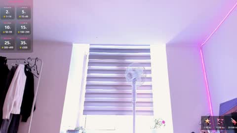 mia online show from April 2026 06:19:01 AM