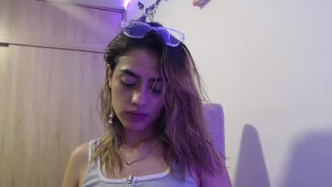 Miia  online show from March 2026 02:41:01 AM