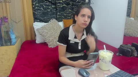 MiaCours online show from April 2026 03:31:02 PM