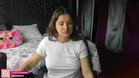 Mia online show from March 2026 04:34:02 PM