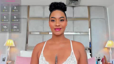 Call me Mia online show from November 2025 08:36:02 PM