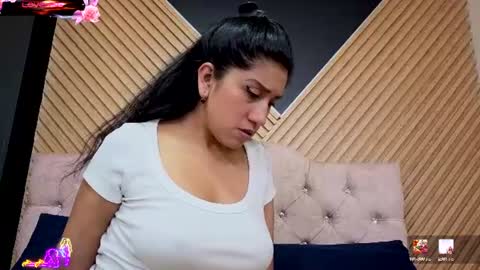 Snapshot of miafix chatting on July 2026 01:29:01 AM Mia Carter Schedule 800 - 1430 gtm-5 online show from July 2026 01:29:01 AM