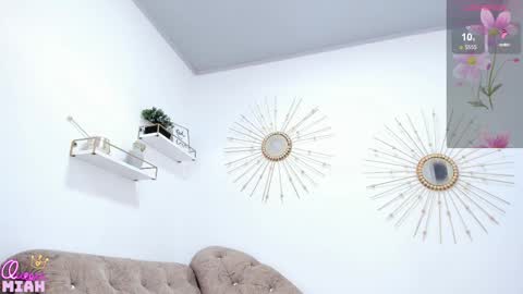 Miah Collins online show from March 2026 06:45:02 PM