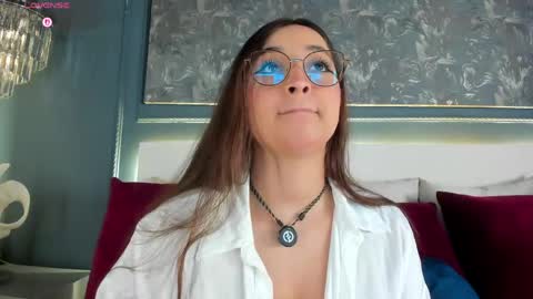 Snapshot of miakay1 chatting on May 2026 03:36:02 AM Mia online show from May 2026 03:36:02 AM