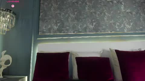 Snapshot of miakay1 chatting on June 2026 03:31:01 AM Mia online show from June 2026 03:31:01 AM