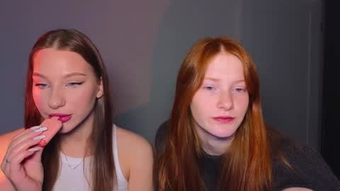 Snapshot of miakeler chatting on February 2025 06:24:02 PM milanaaaa online show from February 2025 06:24:02 PM