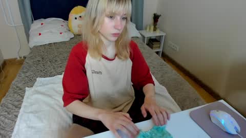 miakimiko online show from May 2026 03:02:01 AM