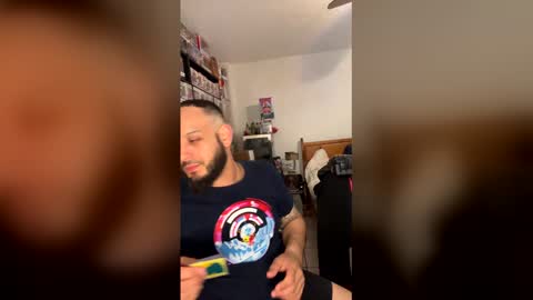 Mark online show from April 2026 04:06:02 AM