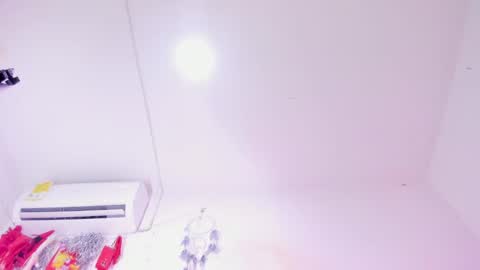 Snapshot of miakirshner_ chatting on January 2025 08:43:01 PM miakirshner_ online show from January 2025 08:43:01 PM
