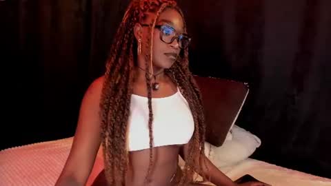 Snapshot of miaknox chatting on July 2026 12:28:01 AM Mia online show from July 2026 12:28:01 AM