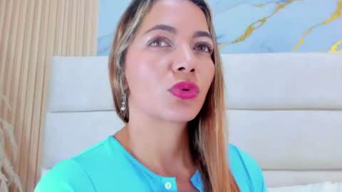 Snapshot of miamalkovaa_ chatting on June 2026 02:05:02 PM Mia Malkova online show from June 2026 02:05:02 PM