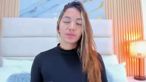 Snapshot of miamalkovaa_ chatting on July 2026 03:04:02 PM Mia Malkova online show from July 2026 03:04:02 PM