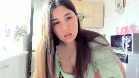 MiaMarrone online show from May 2026 01:38:01 PM
