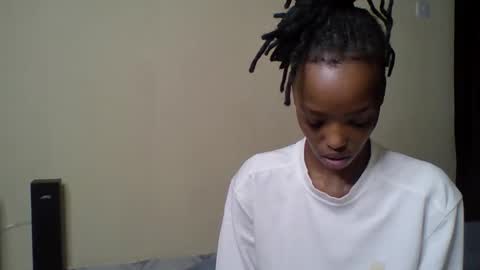 Muffin online show from February 2026 04:28:02 PM