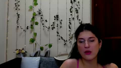 Alianna online show from March 2026 01:16:02 PM